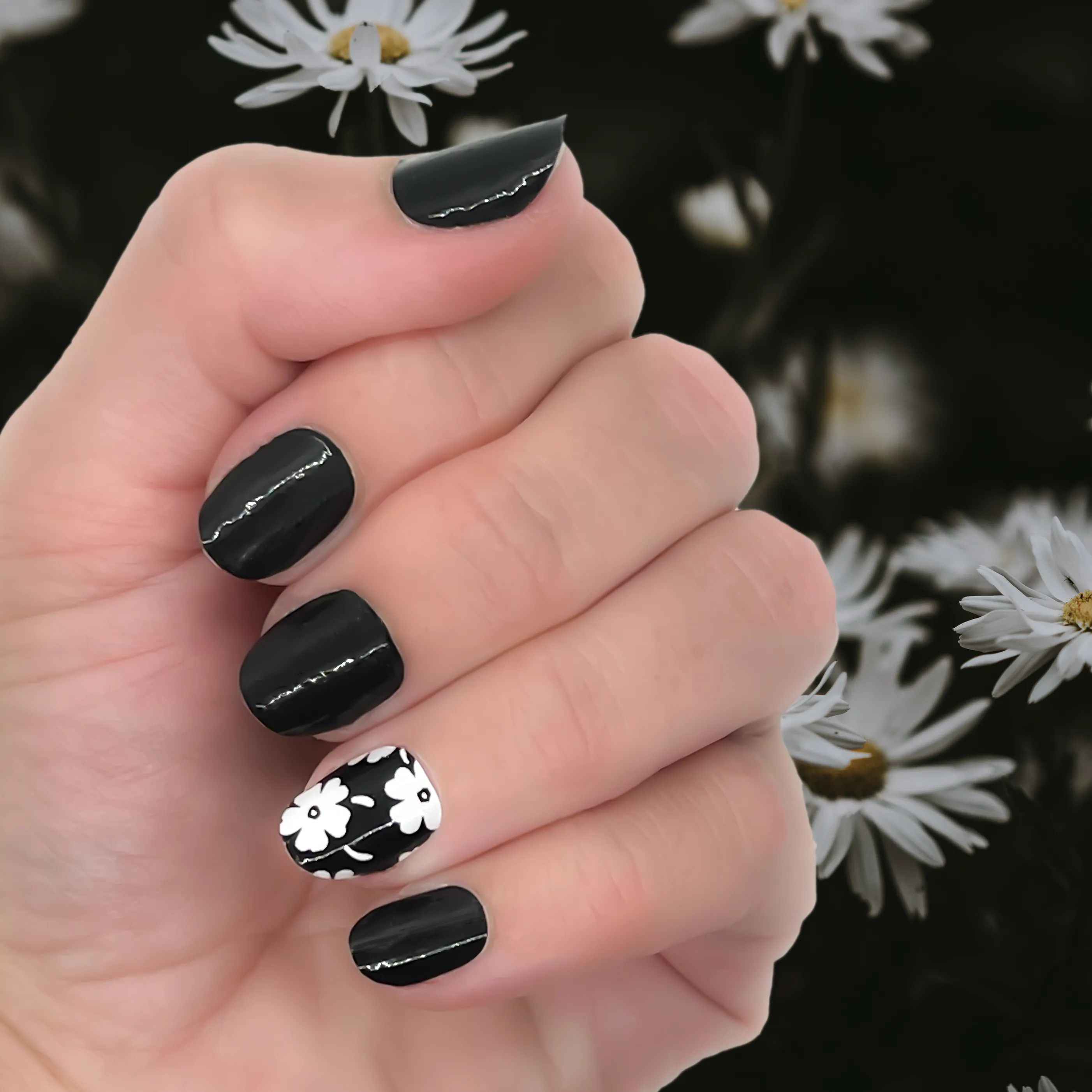 Nail Wrap - Just Daisy