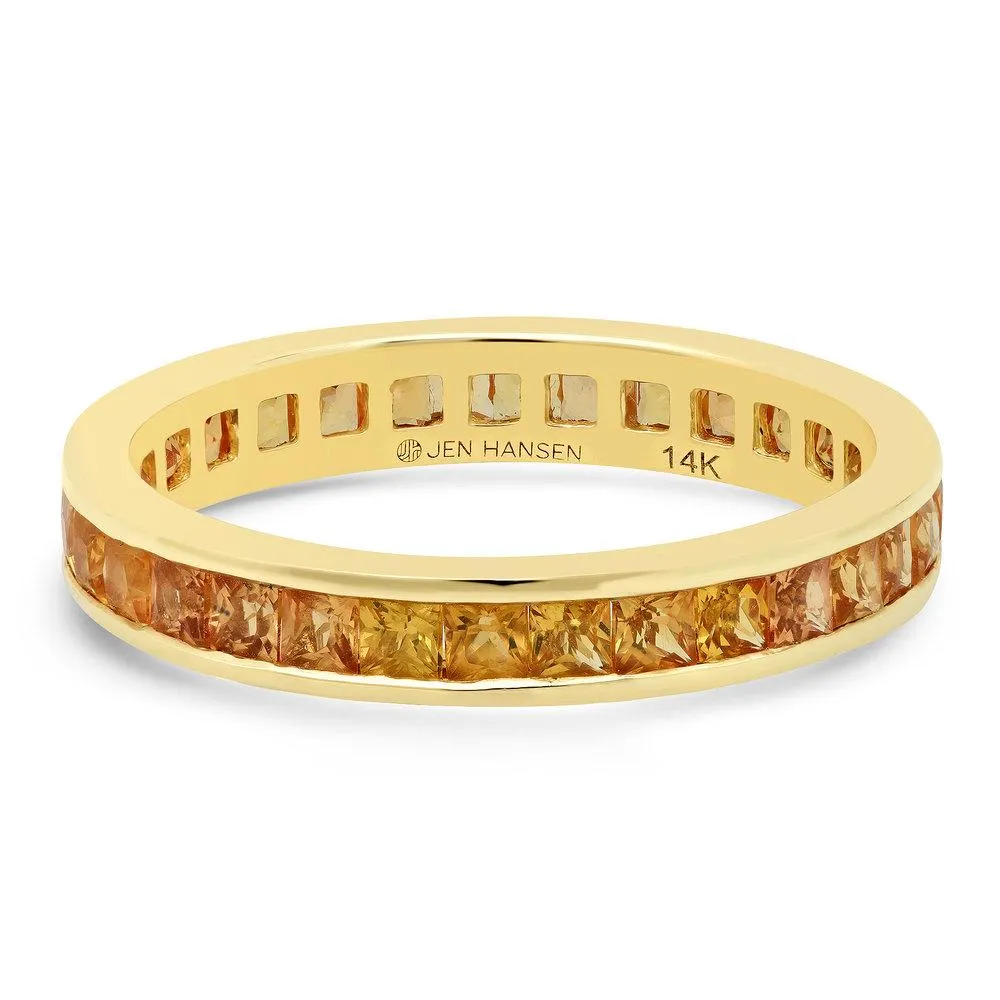 ORANGE SAPPHIRE CHANNEL SET RING, GOLD