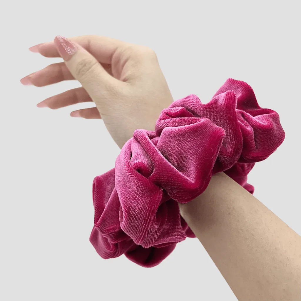 Very Berry Velvet Scrunchie - So Red Mini Perfume Spray Bottle